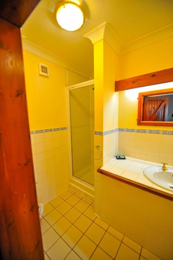 Hartford  The Coachman Pub, Hartford, Room Only מראה חיצוני תמונה